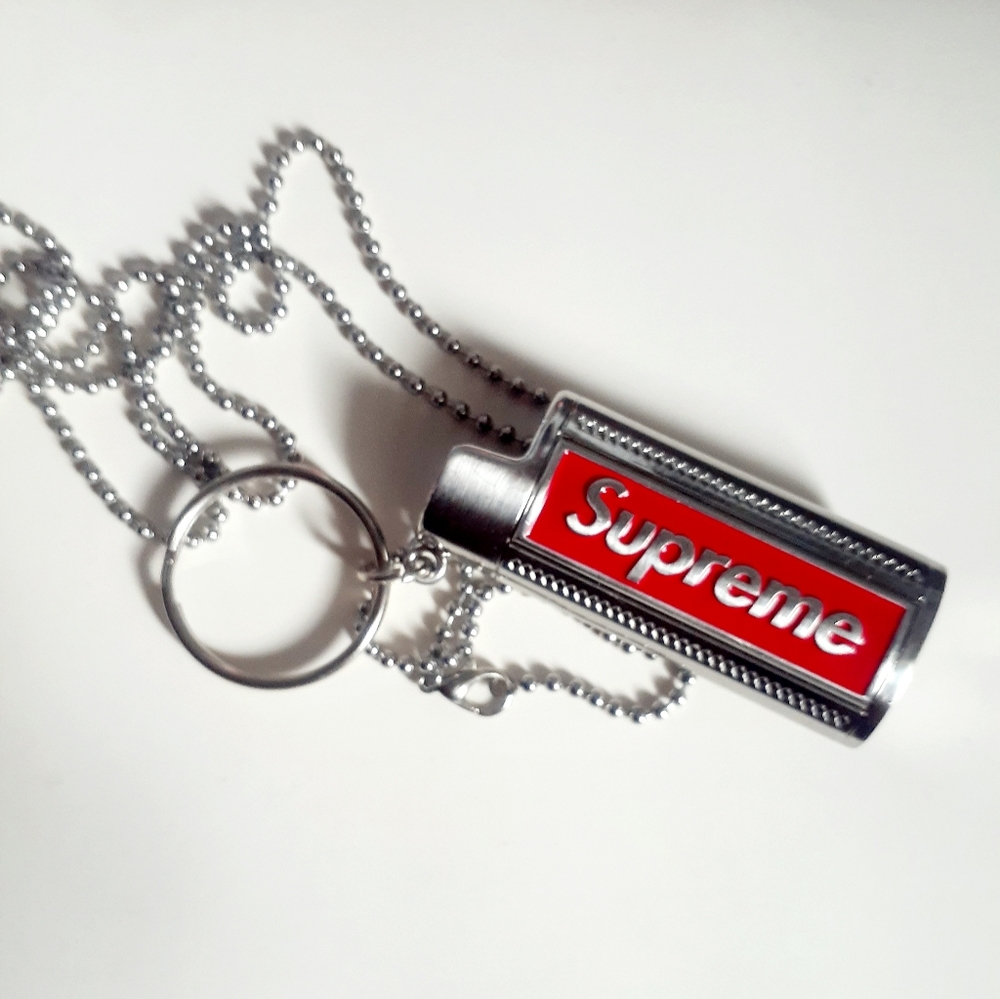 SUPER KEYCHAIN